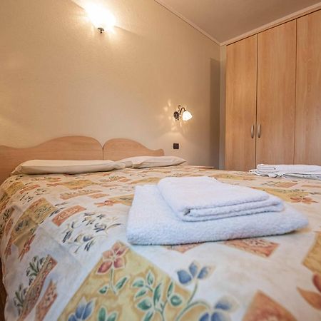 Family House Amalia Myholidaylivigno Esterno foto