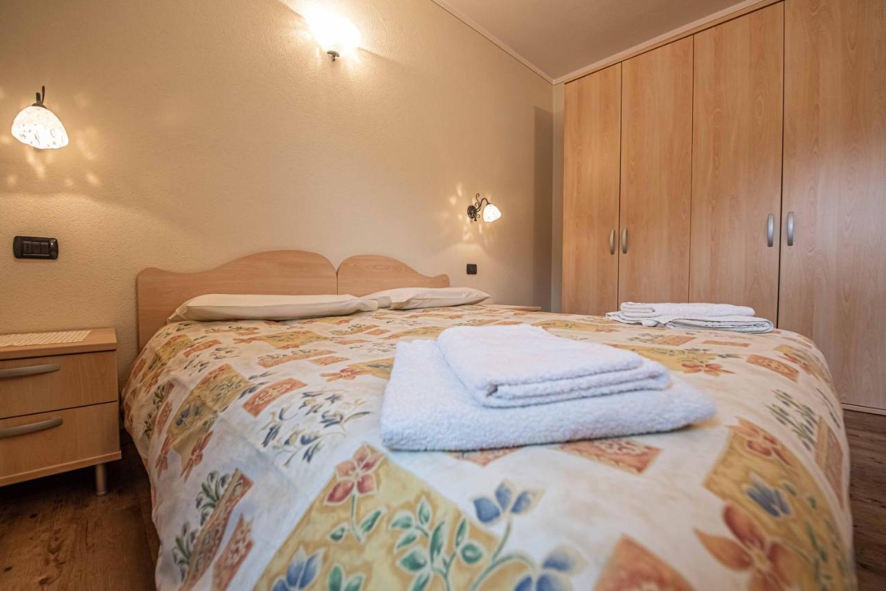 Family House Amalia Myholidaylivigno Esterno foto