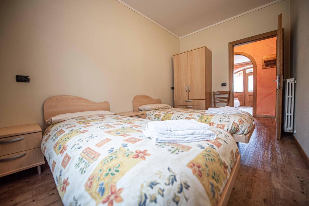 Family House Amalia Myholidaylivigno Esterno foto