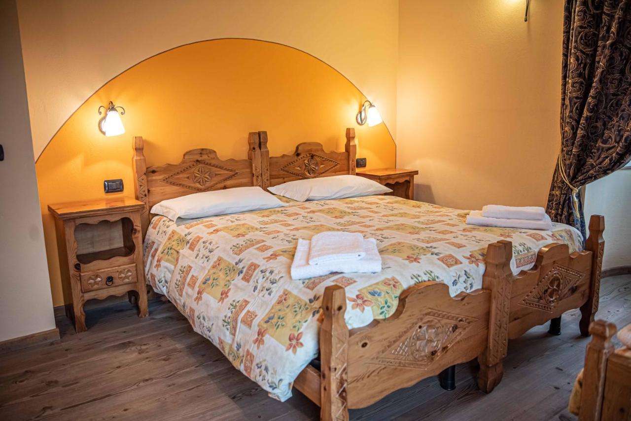 Family House Amalia Myholidaylivigno Esterno foto