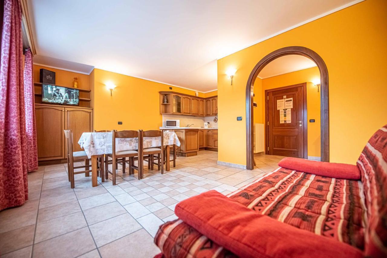 Family House Amalia Myholidaylivigno Esterno foto
